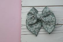 Load image into Gallery viewer, Embossed Floral Medium Remi Bows (Alligator Clip Only)
